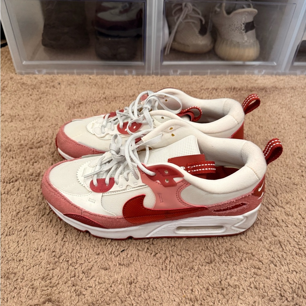 Nike Air Max Futura